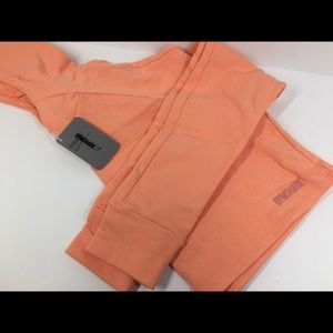 NWT! GYMSHARK XL women’s cropped hoodie sweater